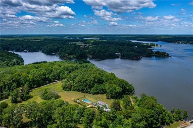 Beach Home For Sale in Heathsville, Virginia