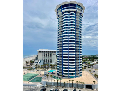 Beach Condo For Sale in Daytona Beach Shores, Florida