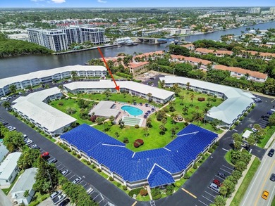 Beach Condo For Sale in Ocean Ridge, Florida