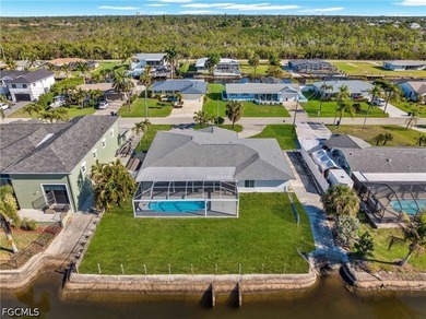 Beach Home For Sale in Fort Myers, Florida