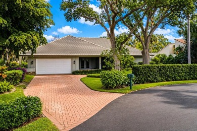 Beach Home For Sale in Palm Beach Gardens, Florida