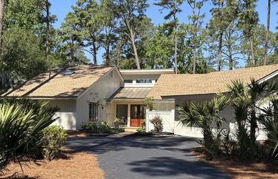 Beach Home For Sale in Hilton Head Island, South Carolina
