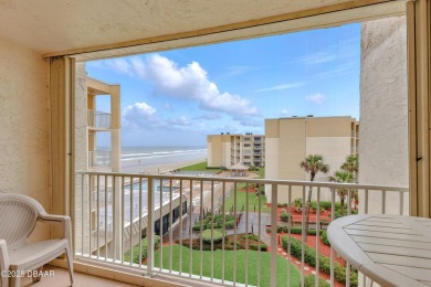 Beach Condo For Sale in New Smyrna Beach, Florida