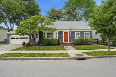 Beach Home For Sale in Warren, Rhode Island
