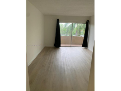 Beach Condo For Sale in Miami, Florida