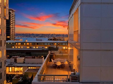 Beach Condo For Sale in San Diego, California