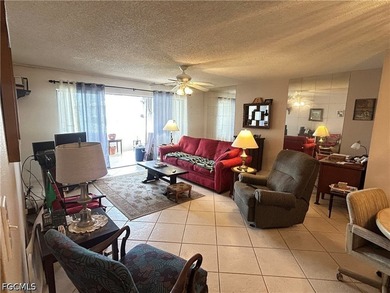 Beach Condo For Sale in Fort Myers, Florida