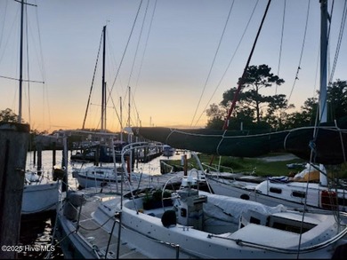 Beach Lot For Sale in Oriental, North Carolina