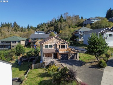 Beach Home For Sale in Seaside, Oregon