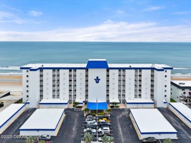 Beach Condo For Sale in Daytona Beach, Florida
