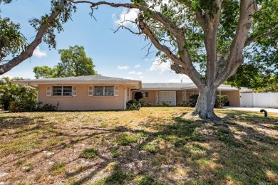 Beach Home Sale Pending in Sarasota, Florida