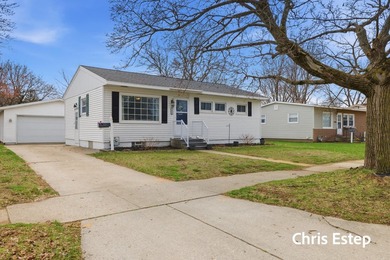 Beach Home Sale Pending in Grand Haven, Michigan
