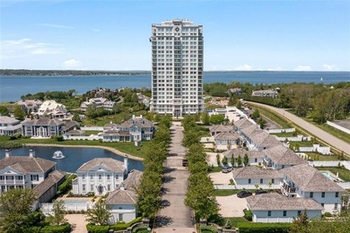 Beach Condo For Sale in Portsmouth, Rhode Island