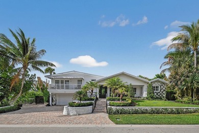 Beach Home Active Under Contract in Jupiter Inlet Colony, Florida