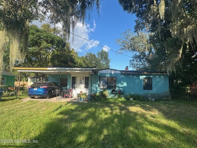 Beach Home Sale Pending in Jacksonville, Florida