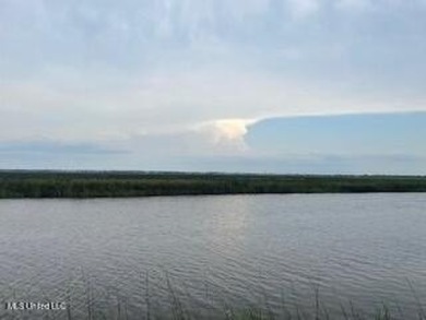 Beach Lot Sale Pending in Diamondhead, Mississippi