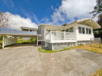 Beach Home For Sale in Kamuela, Hawaii