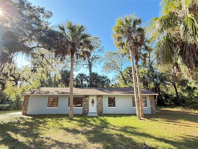 Beach Home For Sale in Crystal River, Florida