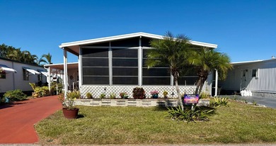 Beach Home For Sale in Venice, Florida