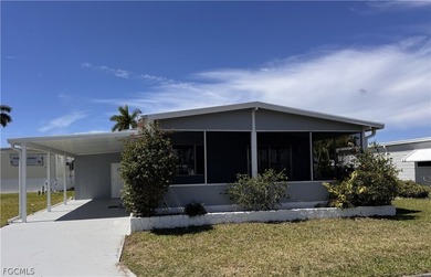 Beach Home For Sale in Fort Myers, Florida