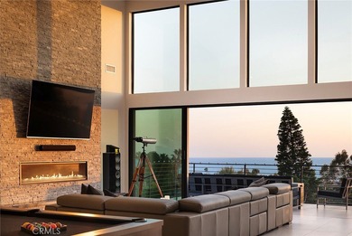 Beach Home For Sale in San Clemente, California