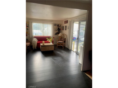 Beach Home Sale Pending in Hermosa Beach, California