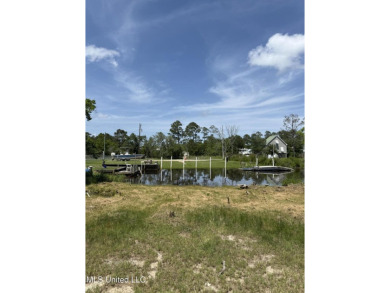 Beach Lot For Sale in Bay Saint Louis, Mississippi