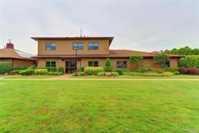 Beach Home For Sale in Oceanside, New York