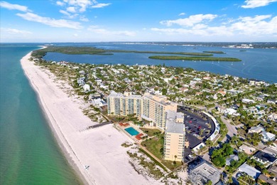 Beach Condo For Sale in Clearwater Beach, Florida