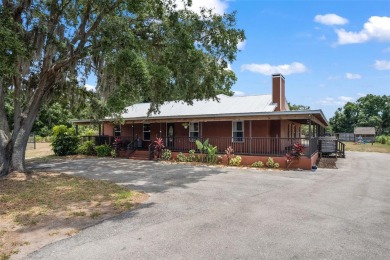 Beach Home For Sale in Bradenton, Florida