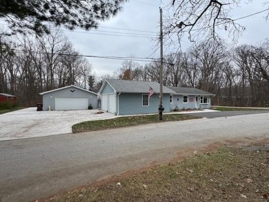 Beach Home For Sale in Porter, Indiana