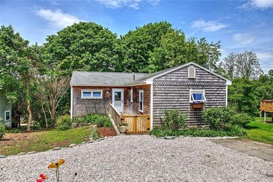 Beach Home For Sale in Little Compton, Rhode Island