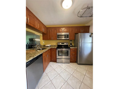 Beach Condo For Sale in Sunrise, Florida