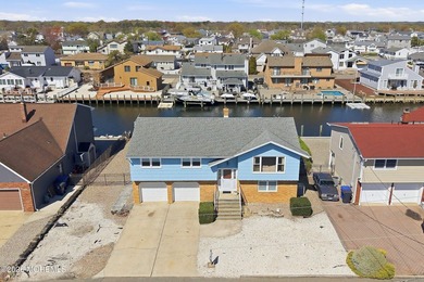 Beach Home For Sale in Toms River, New Jersey