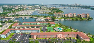 Beach Condo For Sale in Daytona Beach, Florida