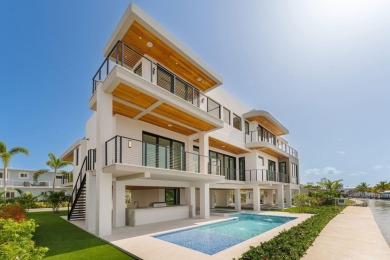 Beach Home For Sale in Key Largo, Florida