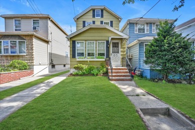 Beach Home Sale Pending in Flushing, New York