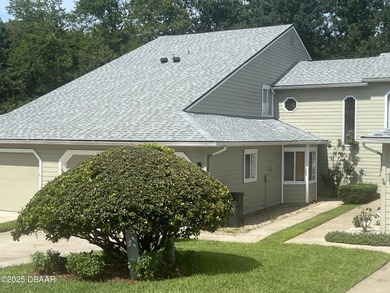 Beach Townhome/Townhouse Sale Pending in Ormond Beach, Florida