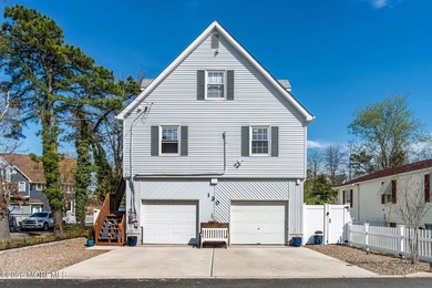 Beach Home For Sale in Island Heights, New Jersey