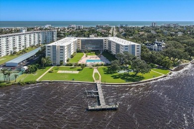 Beach Condo For Sale in Daytona Beach, Florida