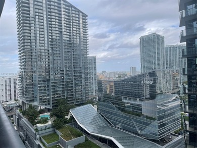 Beach Condo For Sale in Miami, Florida