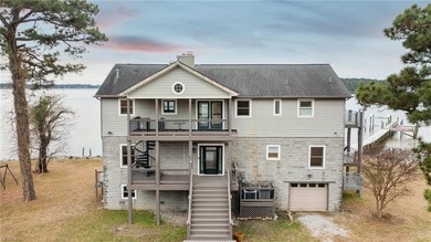 Home For Sale in Seaford image photo picture