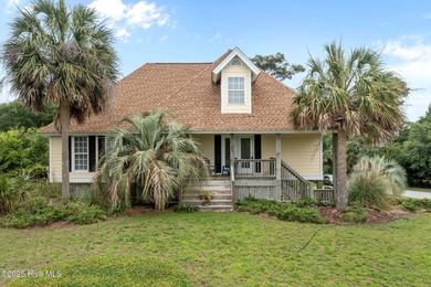Beach Home For Sale in Emerald Isle, North Carolina