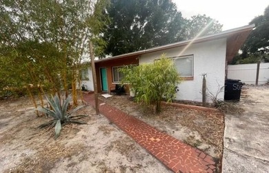 Beach Home For Sale in Tarpon Springs, Florida