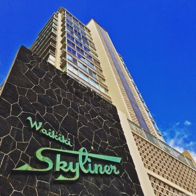 Beach Condo For Sale in Honolulu, Hawaii