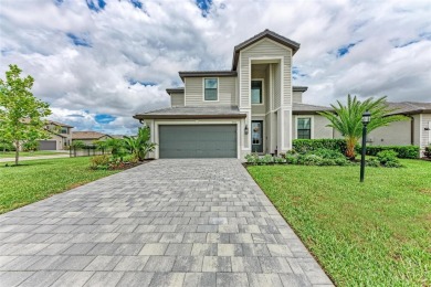 Beach Home For Sale in Bradenton, Florida