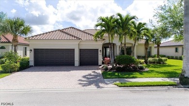 Beach Home For Sale in Fort Myers, Florida
