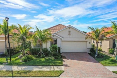 Beach Home For Sale in Fort Myers, Florida