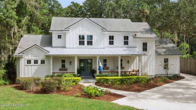 Beach Home For Sale in Ponte Vedra Beach, Florida