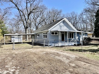 Beach Home Sale Pending in Norton Shores, Michigan